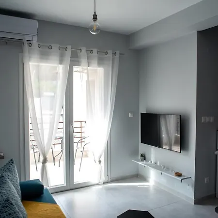 Lefkas Sunset Luxury Appartments ニキアナ